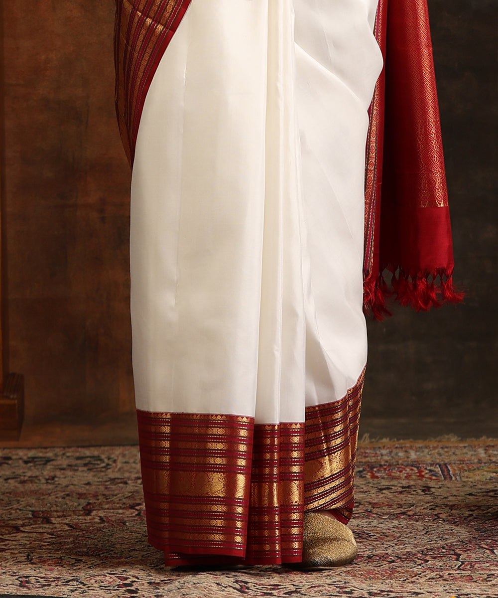 Outstanding Off White Soft Silk Saree With Twirling Blouse Piece