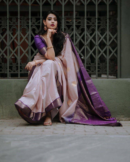 Luxuriant Purple Soft Silk Saree With Snappy Blouse Piece