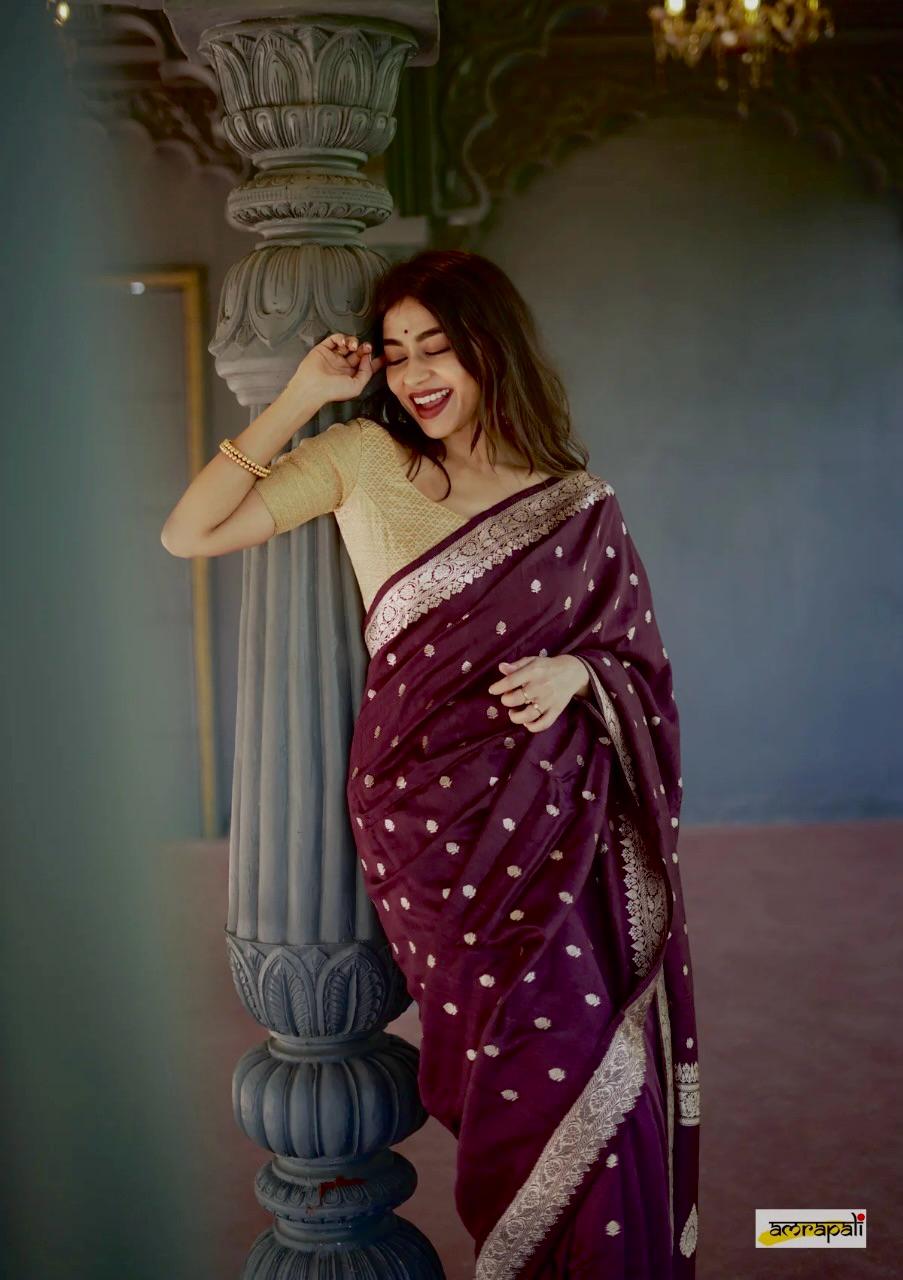 Lissome Wine Soft Silk Saree With Desultory Blouse Piece
