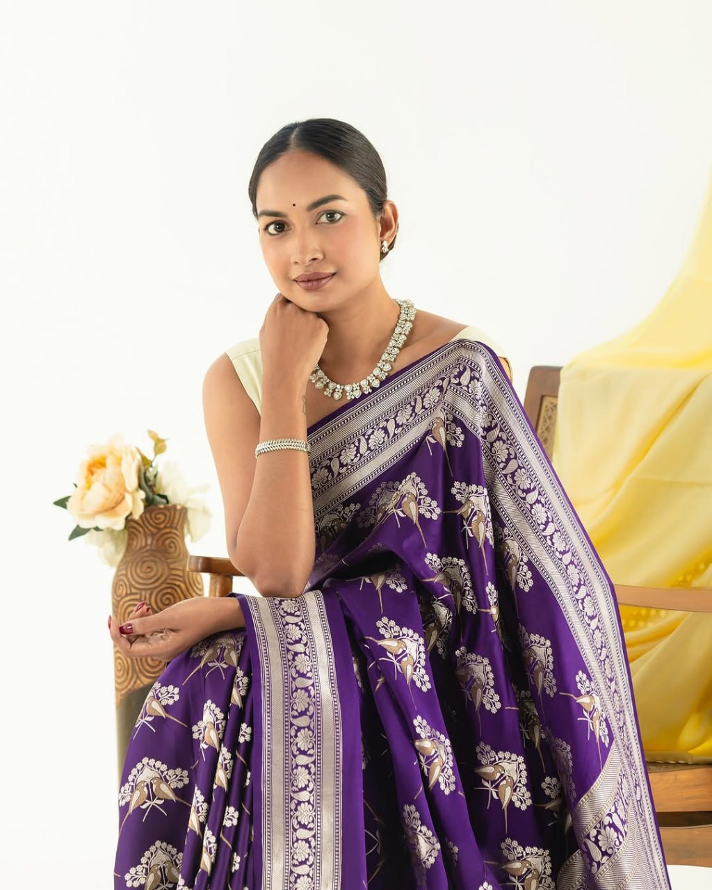 Skinny Blue Soft Silk Saree With Designer Blouse Piece