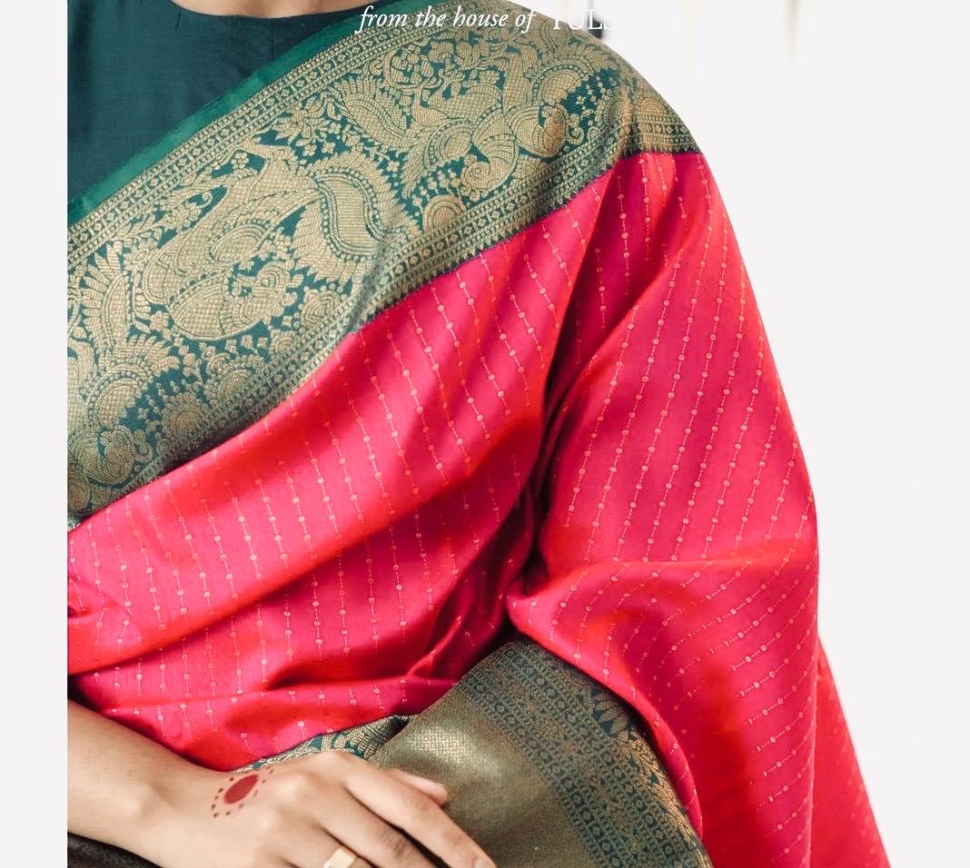 Prettiest Green And Pink Pure Viscose Chiffon Silk Saree With Twirling Blouse Piece