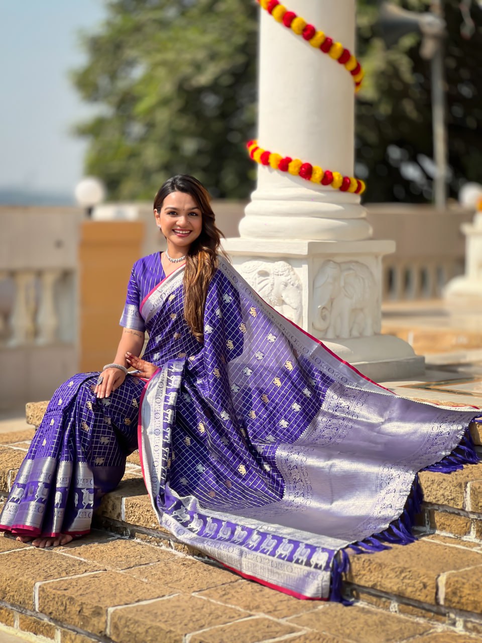 Inspiring Blue Soft Silk Saree With Entrancing Blouse Piece