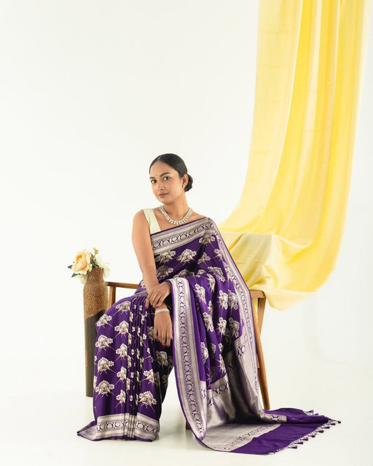 Skinny Blue Soft Silk Saree With Designer Blouse Piece