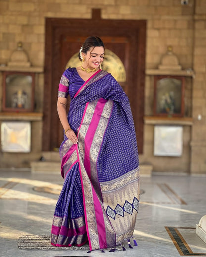 Tremendous Purple Banarasi Silk Saree With Redolent Blouse Piece