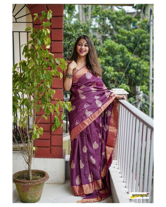Resplendent Purple Soft Banarasi Silk Saree With Felicitous Blouse Piece