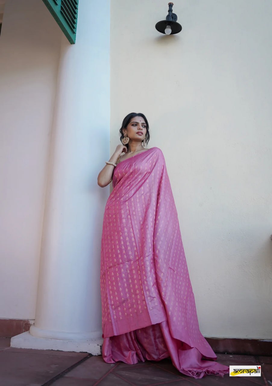 Incomparable Baby Pink Soft Silk Saree With Snazzy Blouse Piece