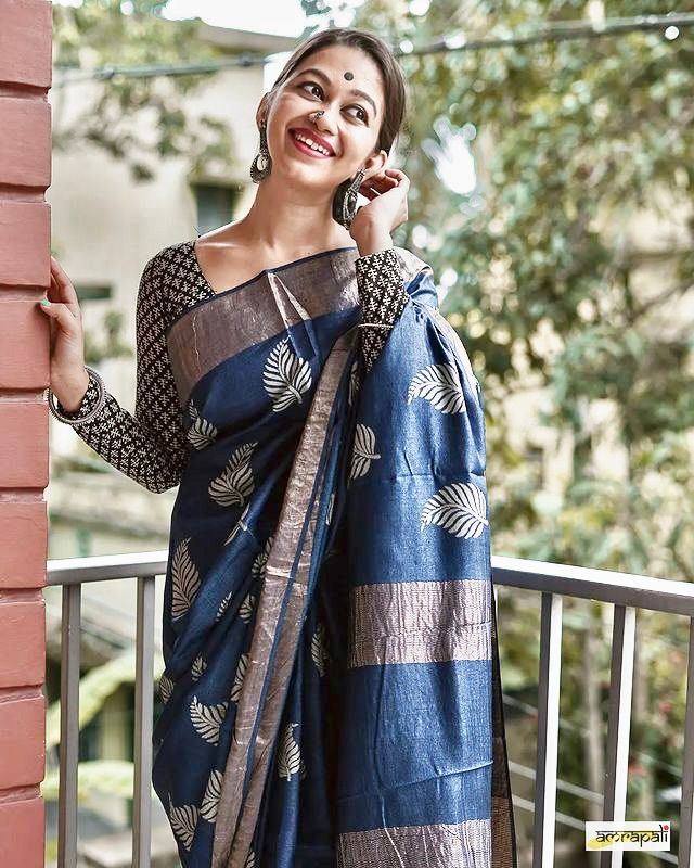 Beautiful Navy Blue Soft Silk Saree With Hypnotic Blouse Piece
