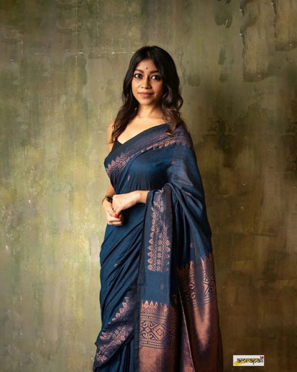 Felicitous Navy Blue Soft Silk Saree With Pretty Blouse Piece